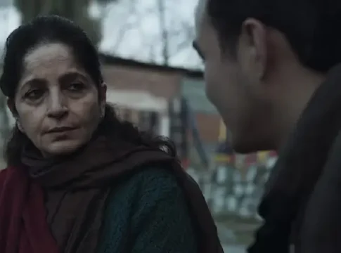 Kaisi Ye Paheli