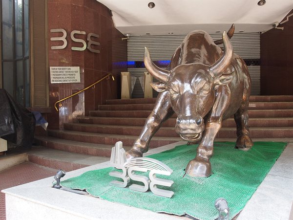 The bull statue outside the Bombay Stock Exchange in Mumbai